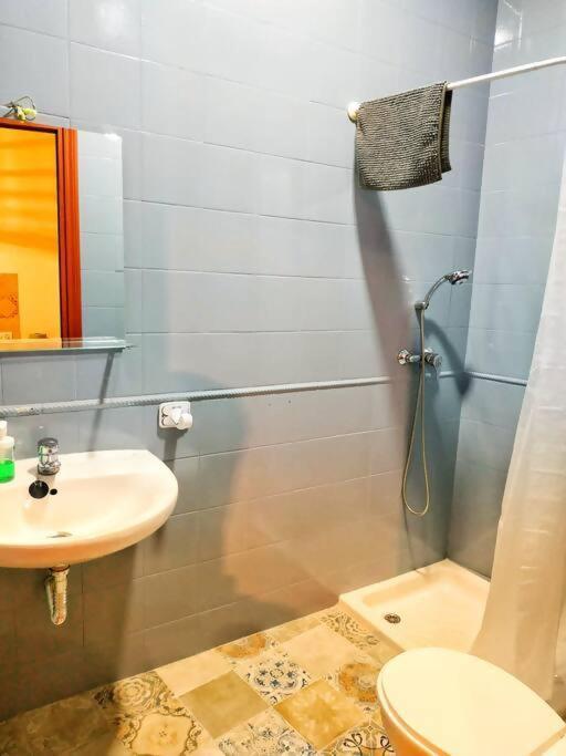 B Reform Netflix Parking Segun Disponibilidad Apartment Sevilla Bagian luar foto