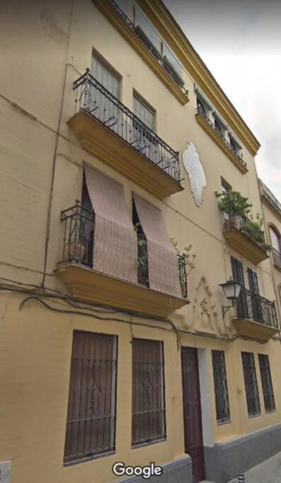 B Reform Netflix Parking Segun Disponibilidad Apartment Sevilla Bagian luar foto