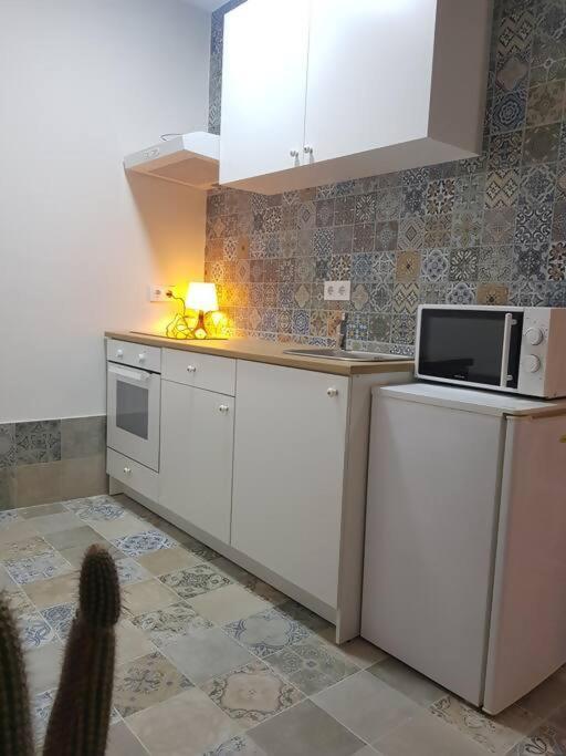 B Reform Netflix Parking Segun Disponibilidad Apartment Sevilla Bagian luar foto